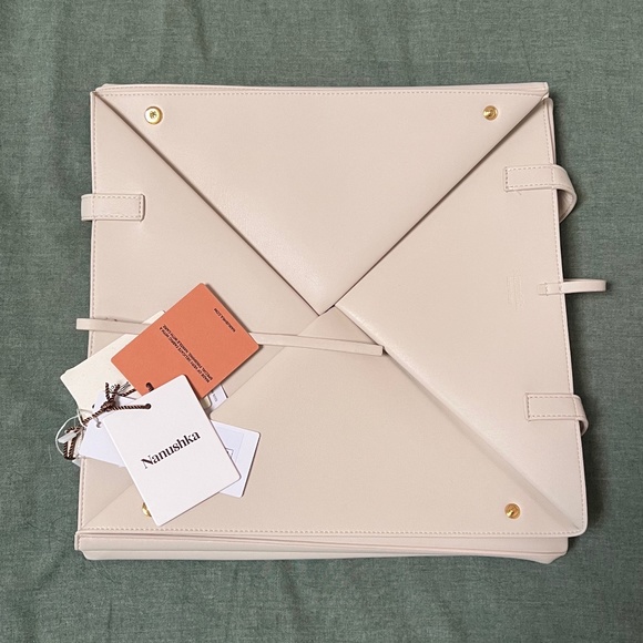 Nanushka Large The Origami Tote Bag - Cream - Picture 5 of 6